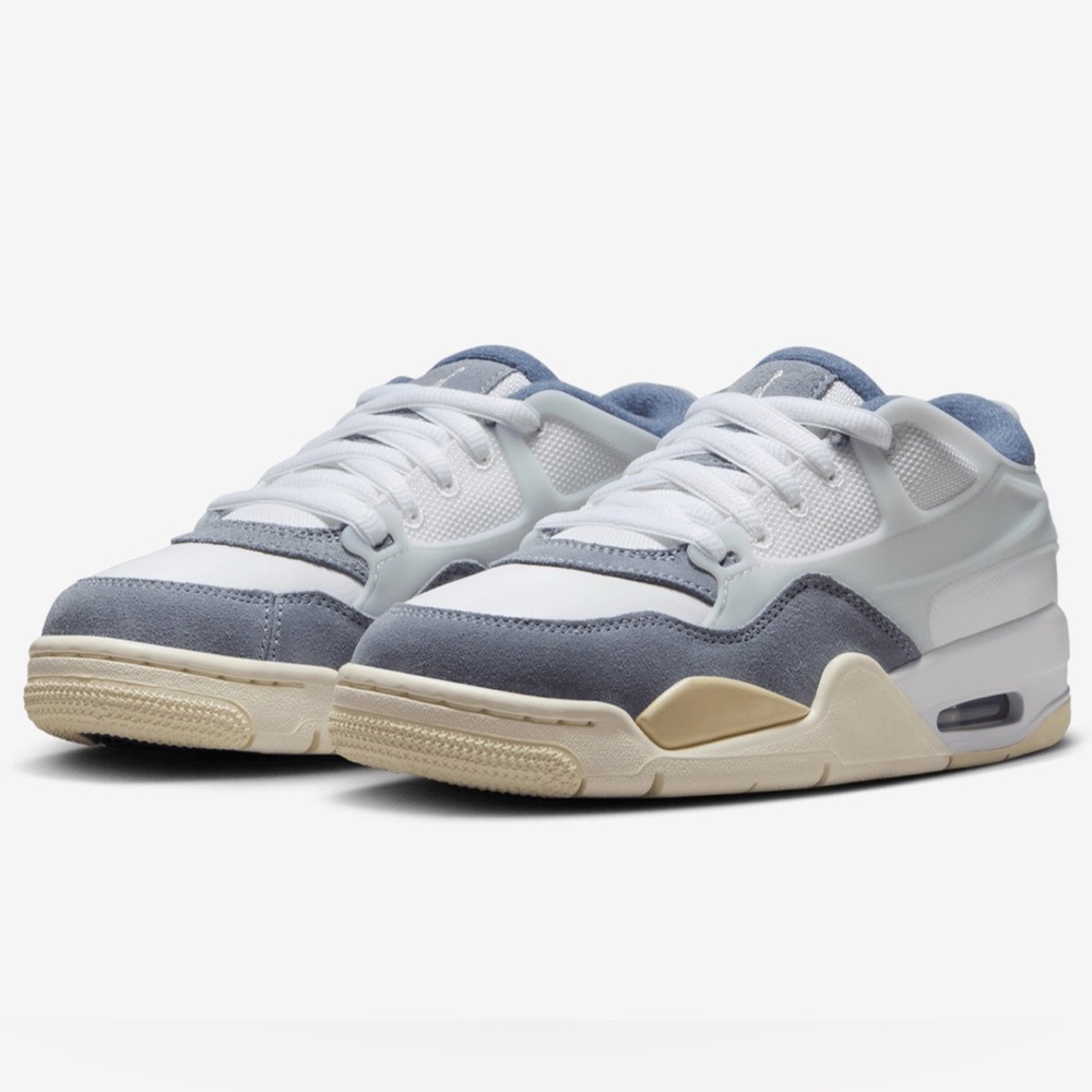 Nike Jordan AJ 4 Remastered
Girls' Grade School Size 7Y